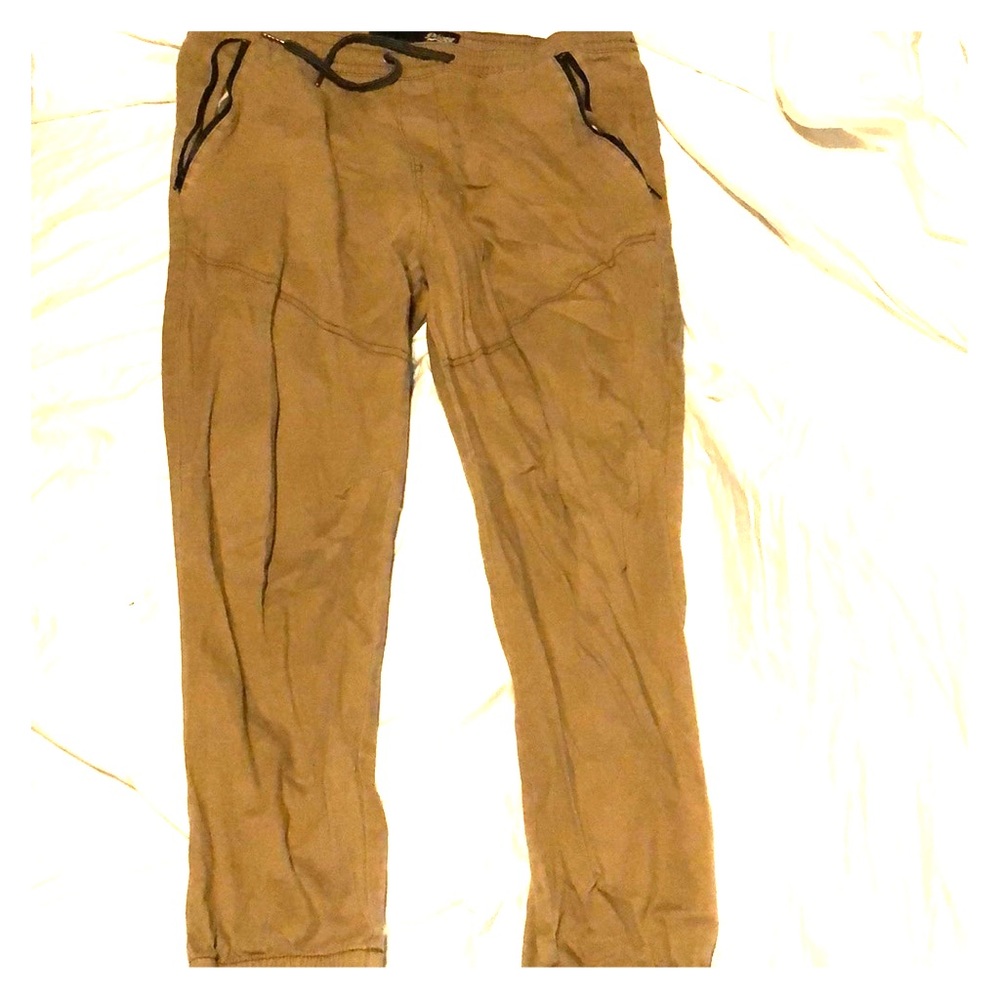 Men’s joggers large